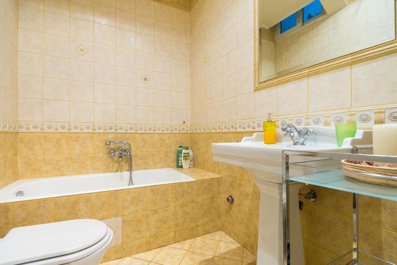 아테네 Family House Next To Acropolis B&B 외부 사진